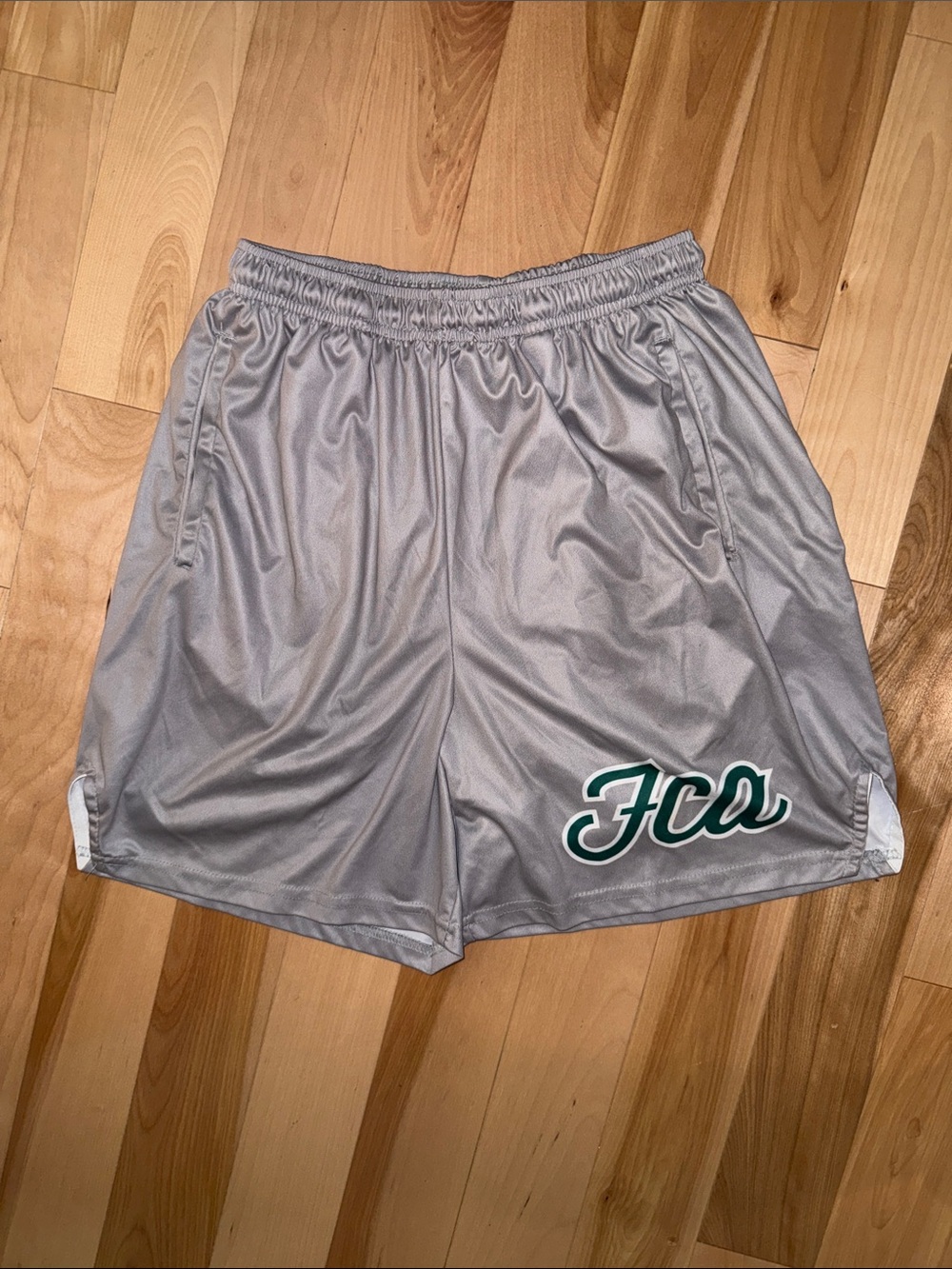 FCA Performance Men's Athletic Shorts — Gray with Green Script M EUC w/ Pockets